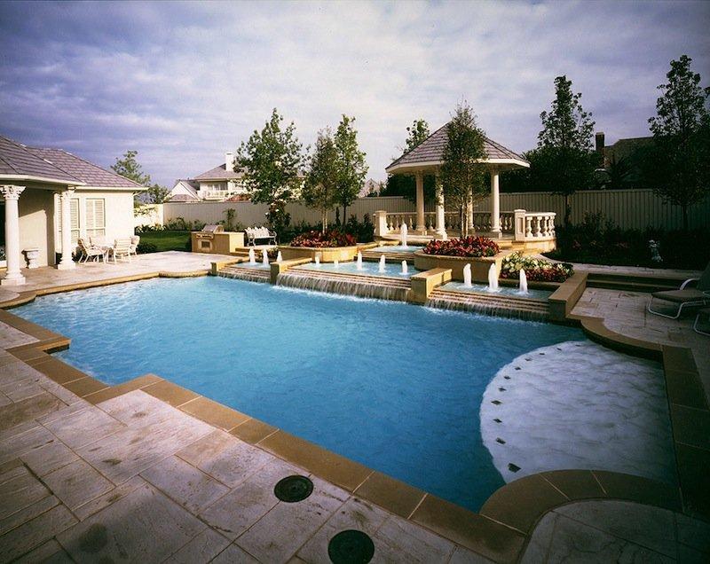 Swimming Pool Exercises That Will Get You in Shape This Summer