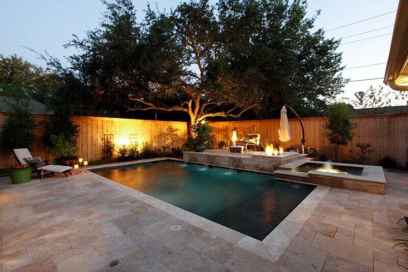 Fall in Love with Your Dallas Custom Pool